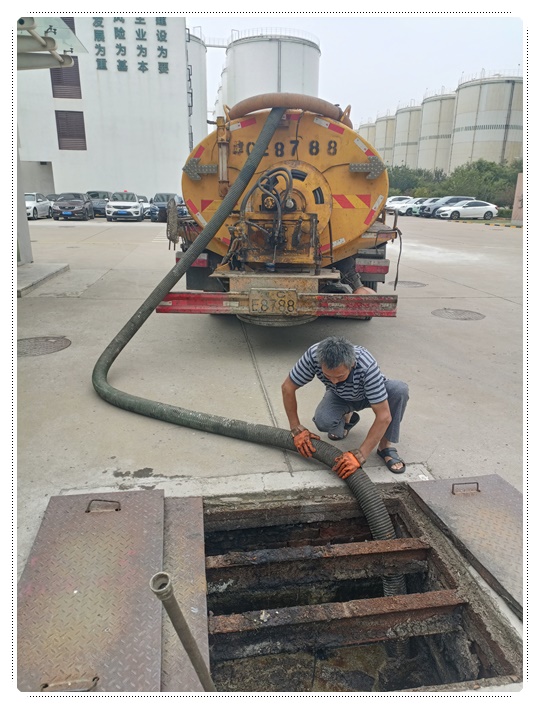 克东隔油池清掏